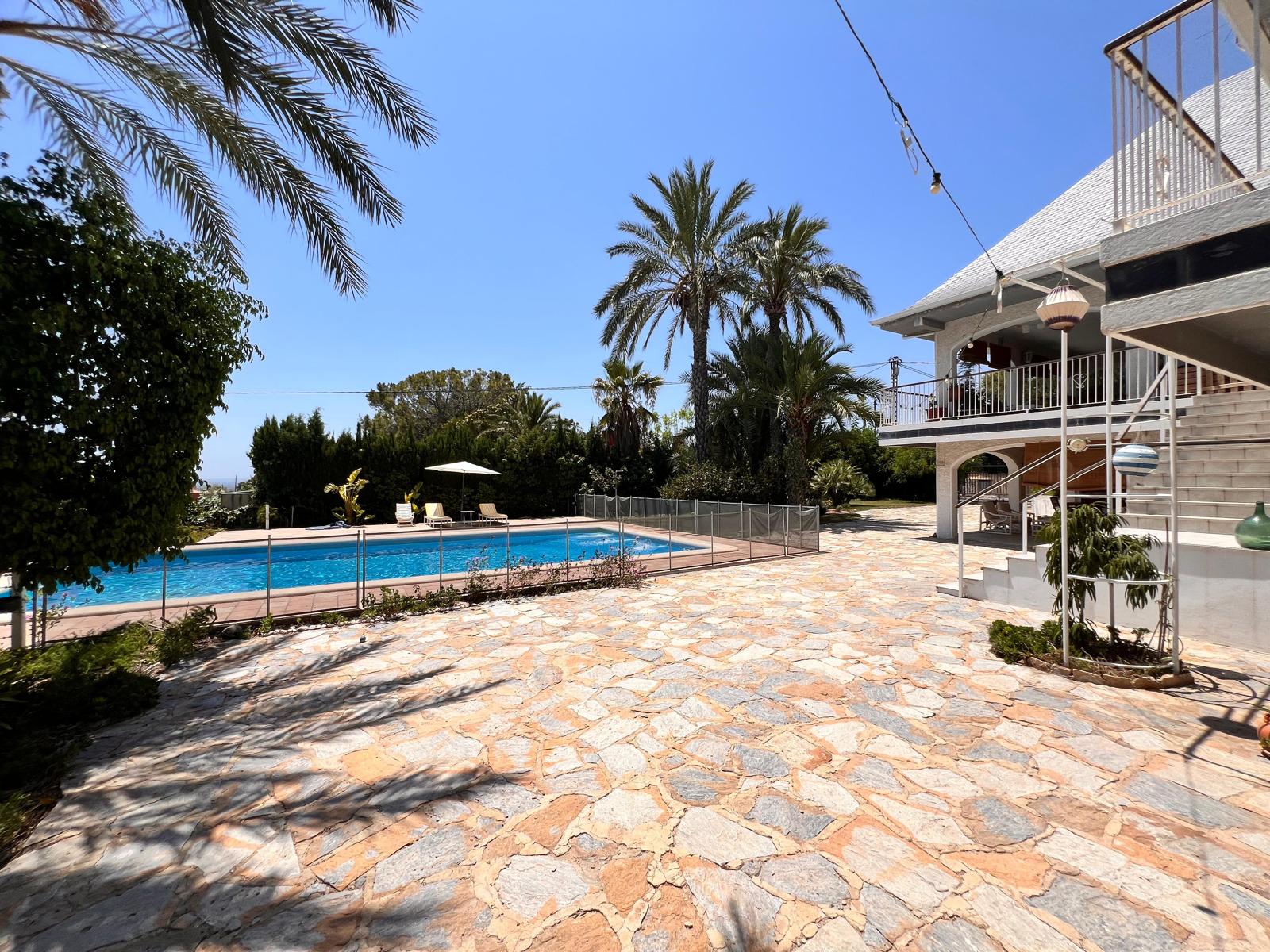 17540391413-4.jpg Country house with 8 bedrooms and 4 bathrooms in ELCHE | Ref: SCH-5250