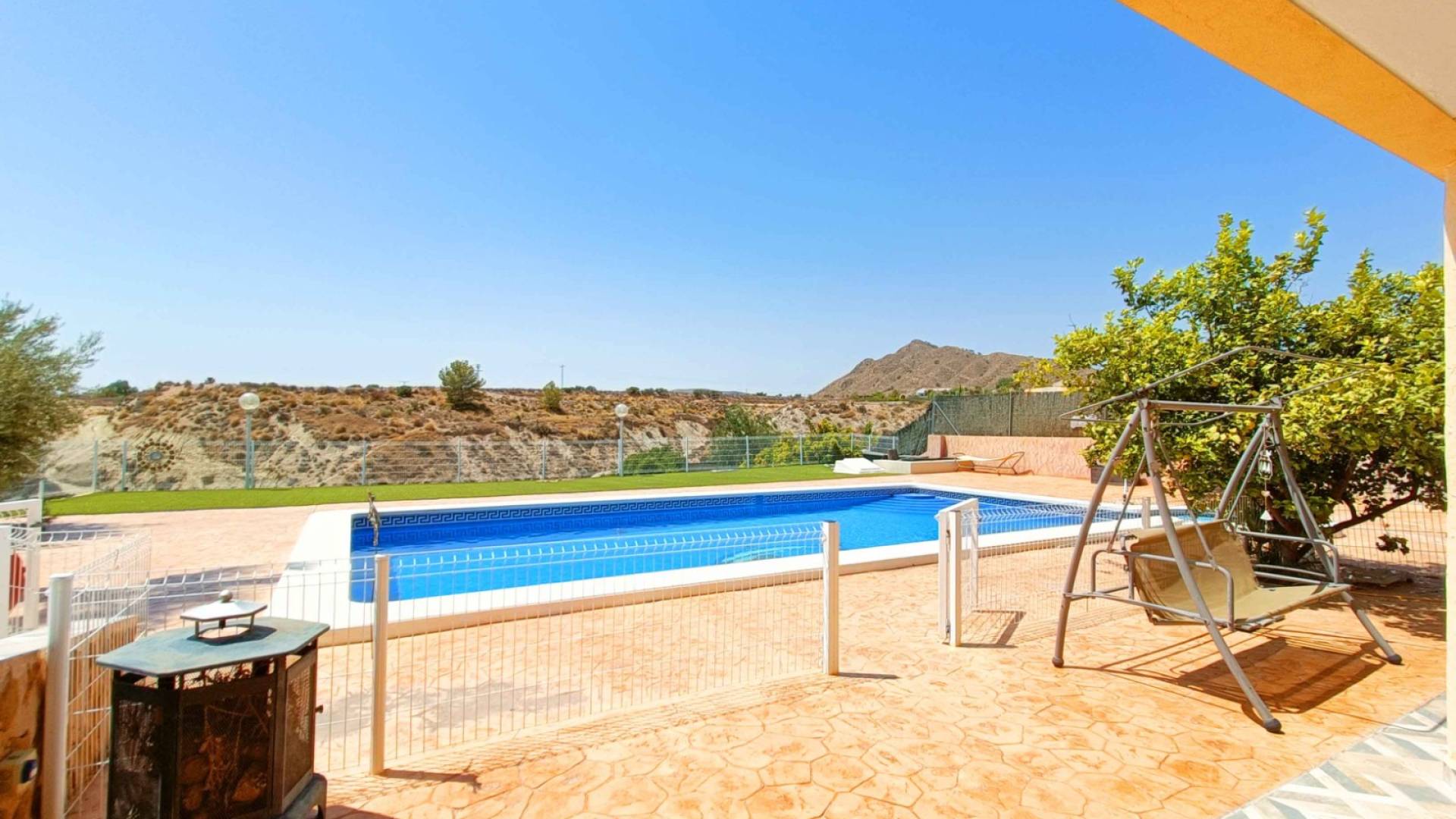 Country house with 5 bedrooms and 3 bathrooms in ABANILLA | Ref: SCH-5286