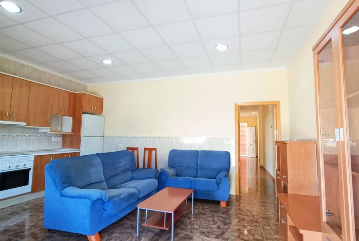 Country house with 3 bedrooms and 1 bathroom in barbarroja | Ref: SCH-5295