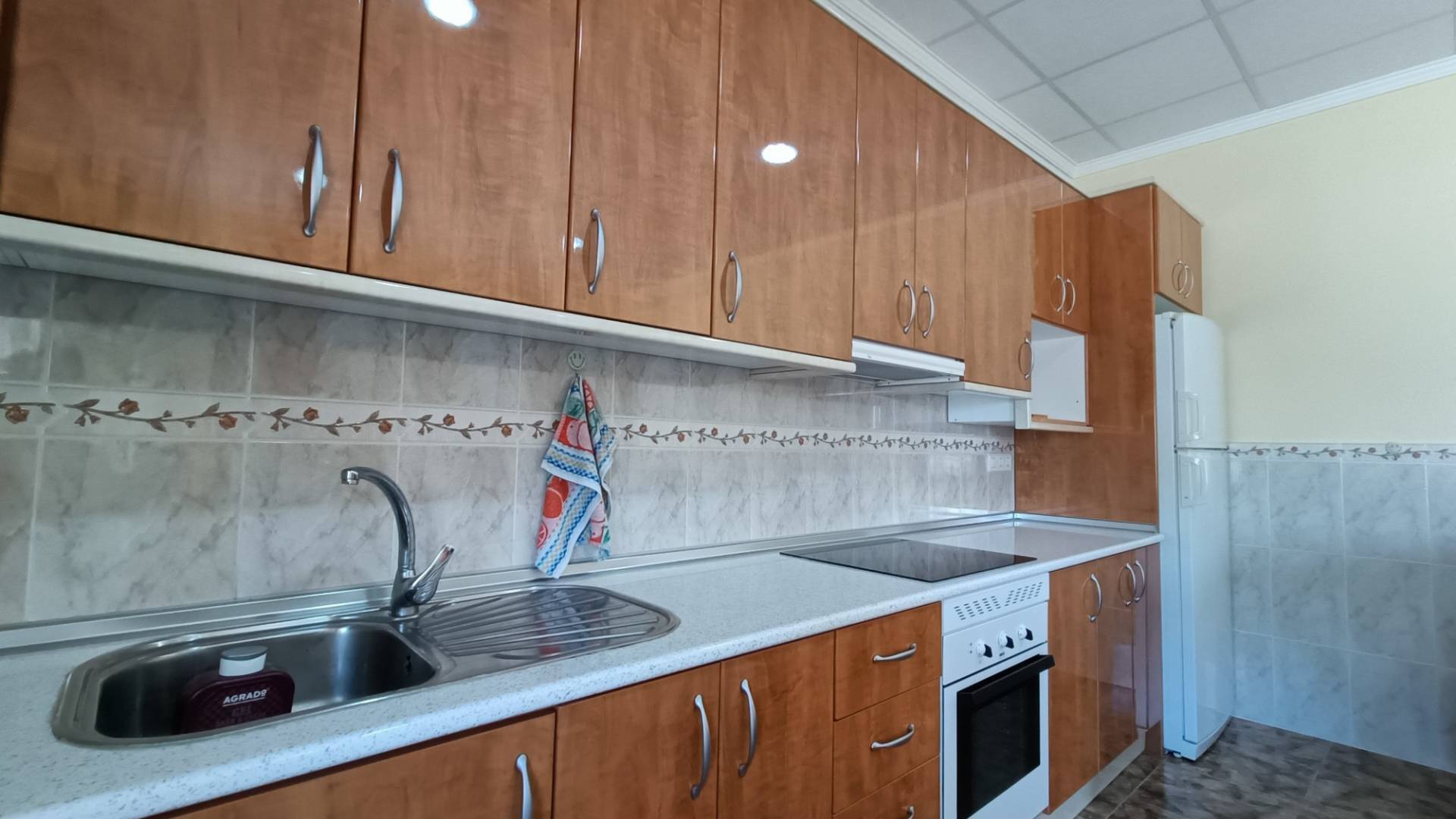 Country house with 3 bedrooms and 1 bathroom in barbarroja | Ref: SCH-5295
