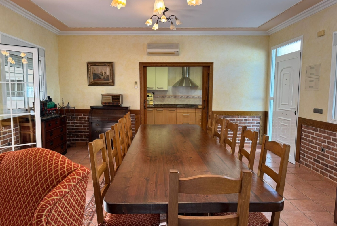 Townhouse with 1 bedroom and 1 bathroom in Los Montesinos | Ref: VA5322