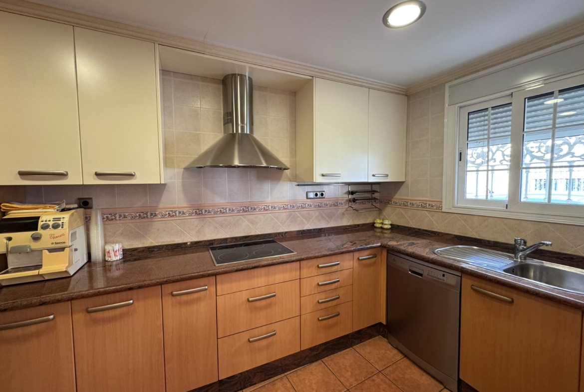 Townhouse with 1 bedroom and 1 bathroom in Los Montesinos | Ref: VA5321