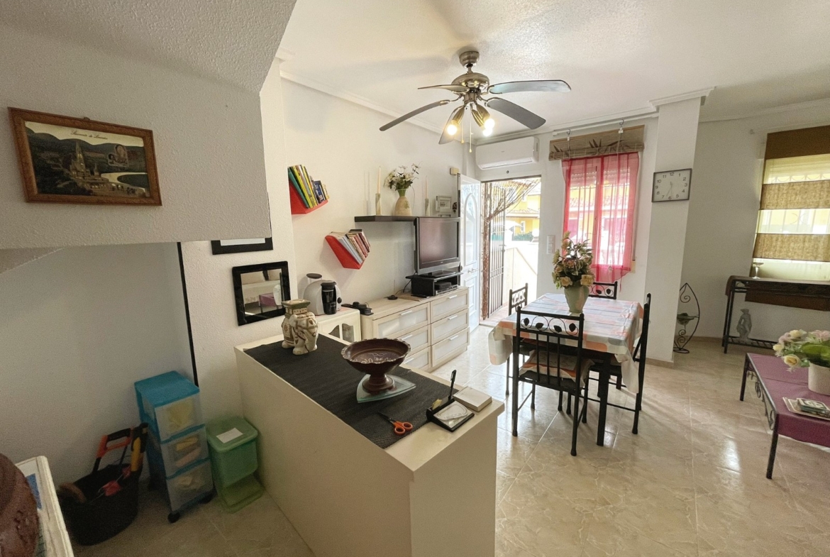 Townhouse with 3 bedrooms and 2 bathrooms in Ciudad Quesada | Ref: VA5378