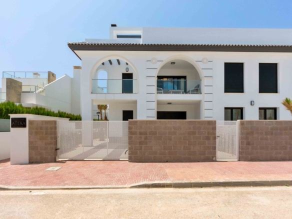 Apartment with 2 bedrooms and 2 bathrooms in Ciudad Quesada | Ref: VA5386