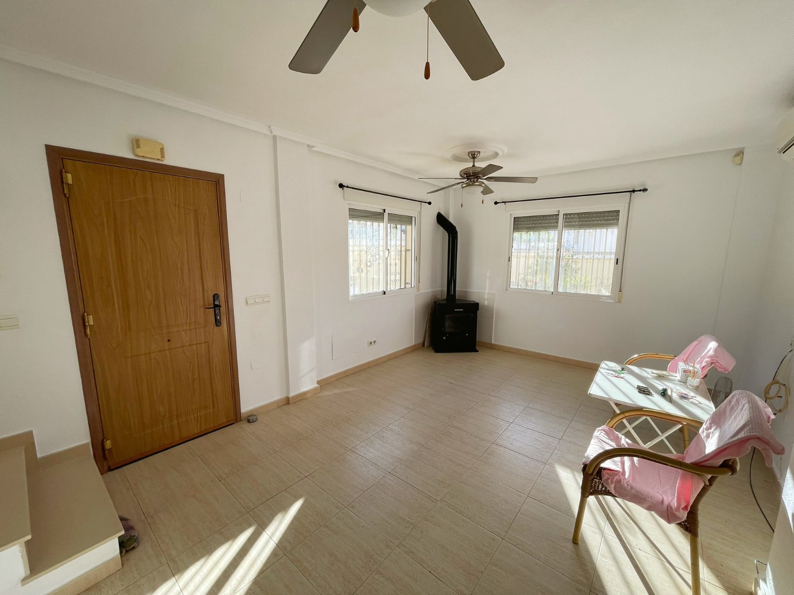 o_1jh0tof2neq81tdj1nnscb31n273i.jpg Detached villa with 3 bedrooms and 2 bathrooms in Ciudad Quesada | Ref: VA5384