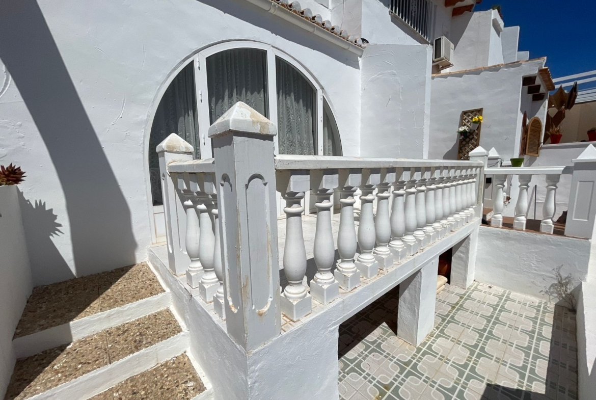 Townhouse with 2 bedrooms and 1 bathroom in Ciudad Quesada | Ref: VA5408