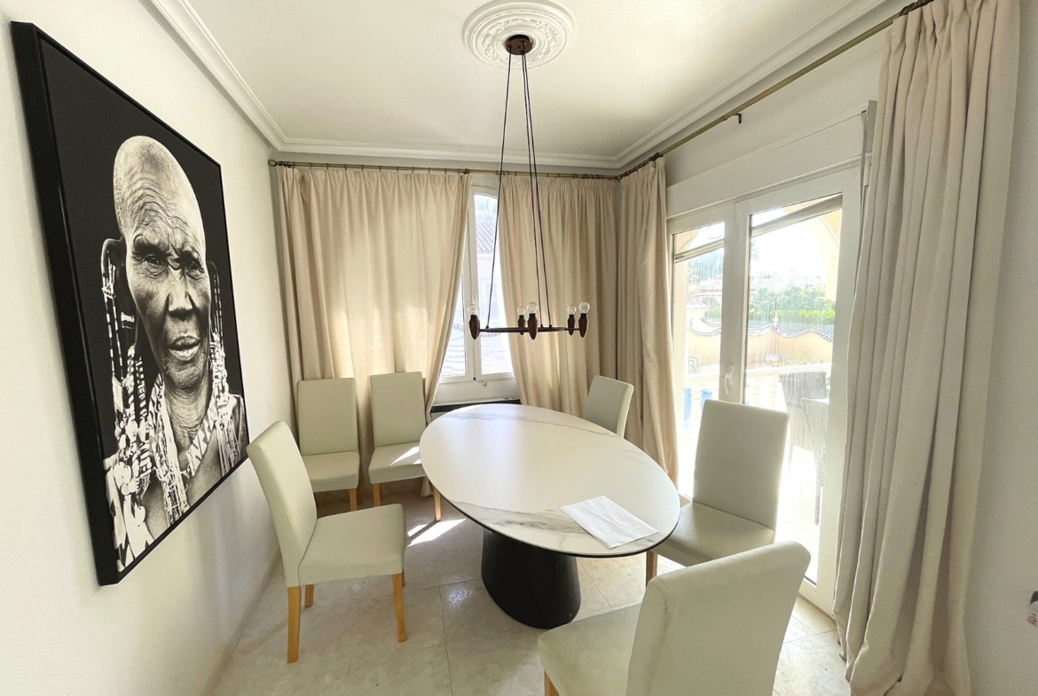 Detached villa with 4 bedrooms and 2 bathrooms in Ciudad Quesada | Ref: VA 5411