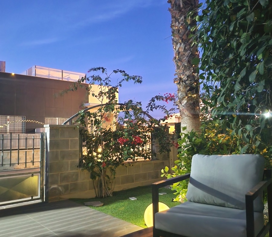 Bungalow with 2 bedrooms and 2 bathrooms in Ciudad Quesada | Ref: VA5468