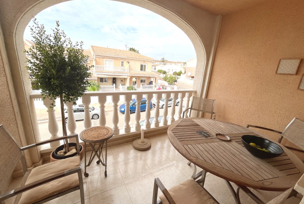 Apartment with 2 bedrooms and 2 bathrooms in Ciudad Quesada | Ref: VA5472