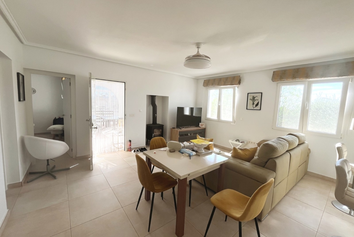Detached villa with 3 bedrooms and 2 bathrooms in Ciudad Quesada | Ref: VA5433