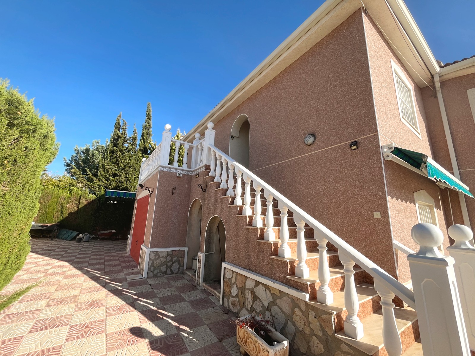 o_1k4vk2bsf1ac5o0edcl1otmnv83b.jpg Detached villa with 4 bedrooms and 3 bathrooms in Ciudad Quesada | Ref: VA5469