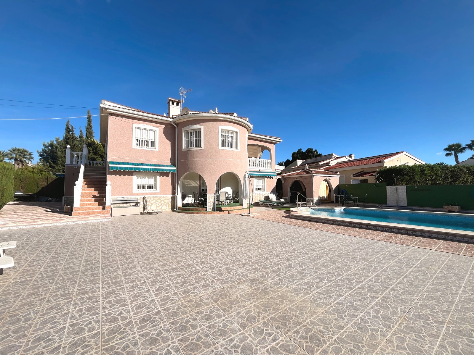 o_1k4vk2bsfsfppso13nsb9h1jcg33.jpg Detached villa with 4 bedrooms and 3 bathrooms in Ciudad Quesada | Ref: VA5469